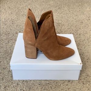 Steve Madden Rookie boot in great condition!